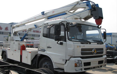 東風天錦20米高空作業(yè)車圖片