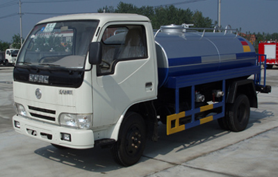 東風金霸灑水車圖片
