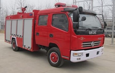 東風多利卡消防車
